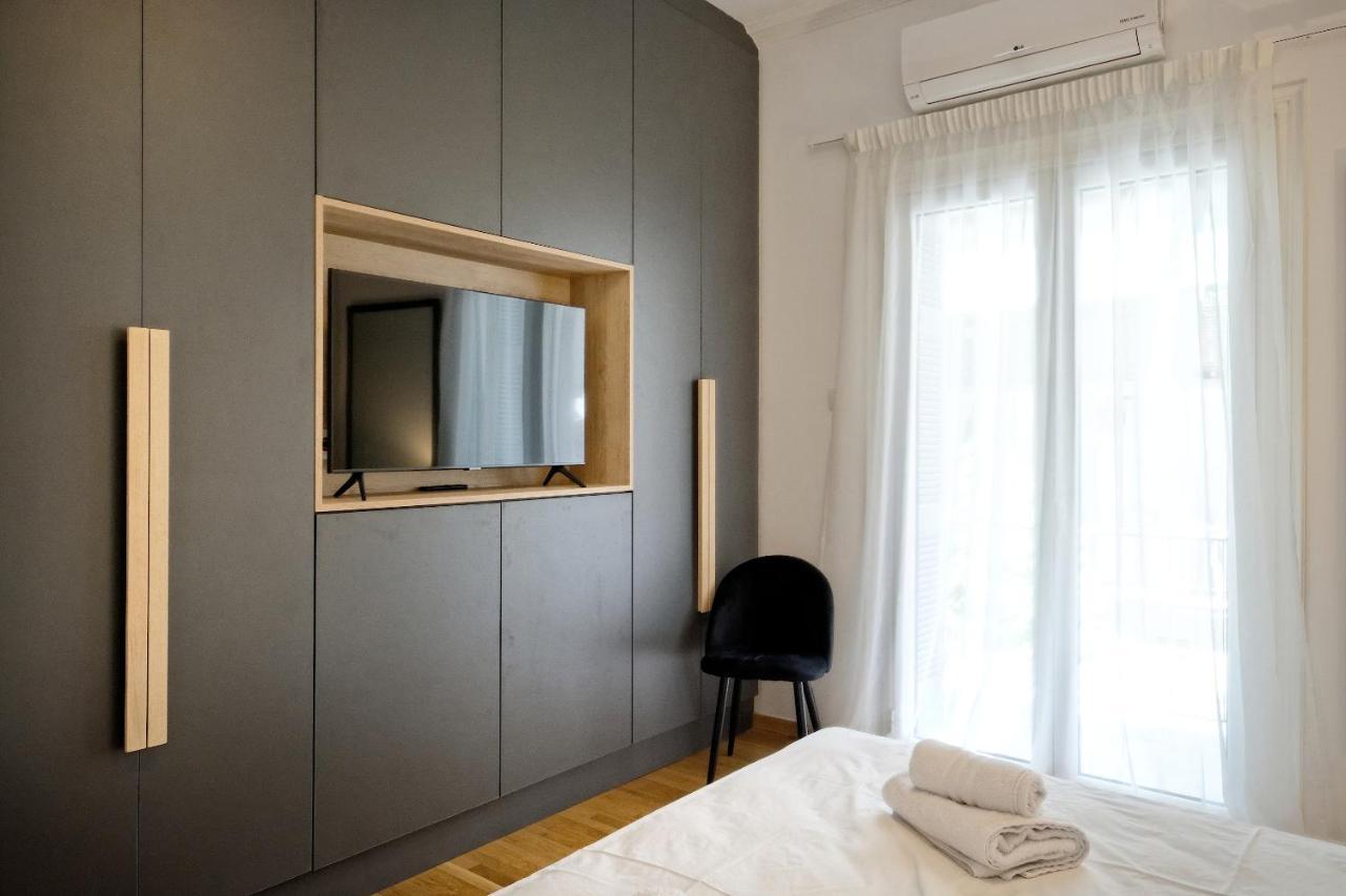 Elegant Big Apartment In Athens Center With Balcony Extérieur photo